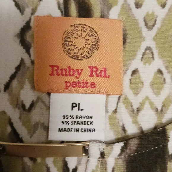 Ruby Rd. Top - Picture 4 of 4